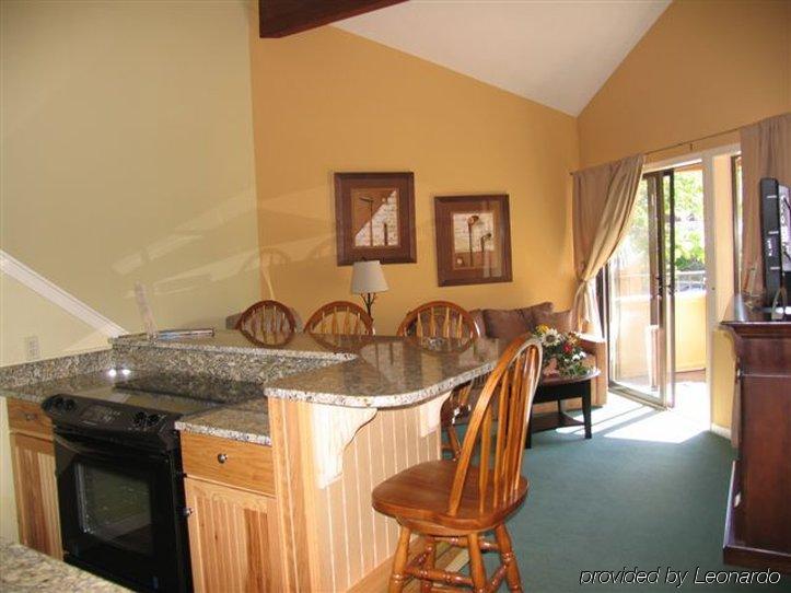 Pointes North Inn Charlevoix Bilik gambar