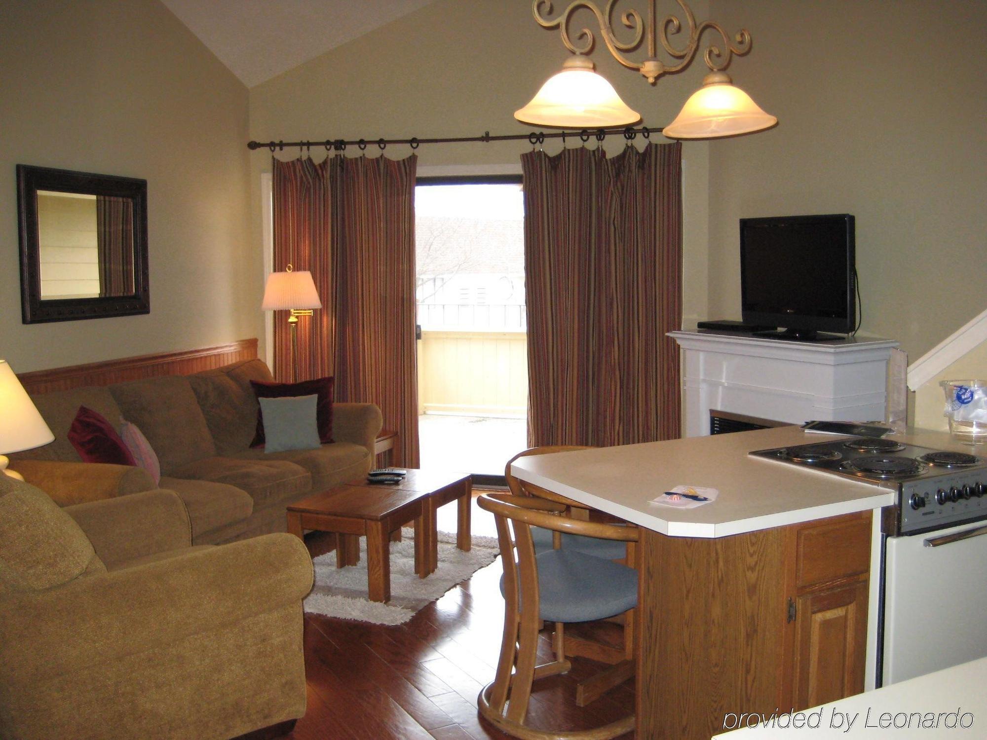 Pointes North Inn Charlevoix Bilik gambar