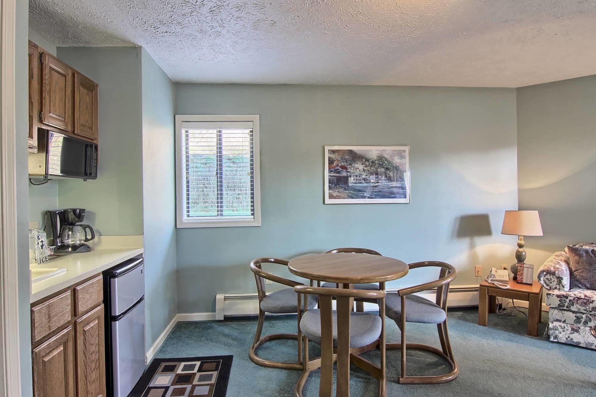 Pointes North Inn Charlevoix Luaran gambar
