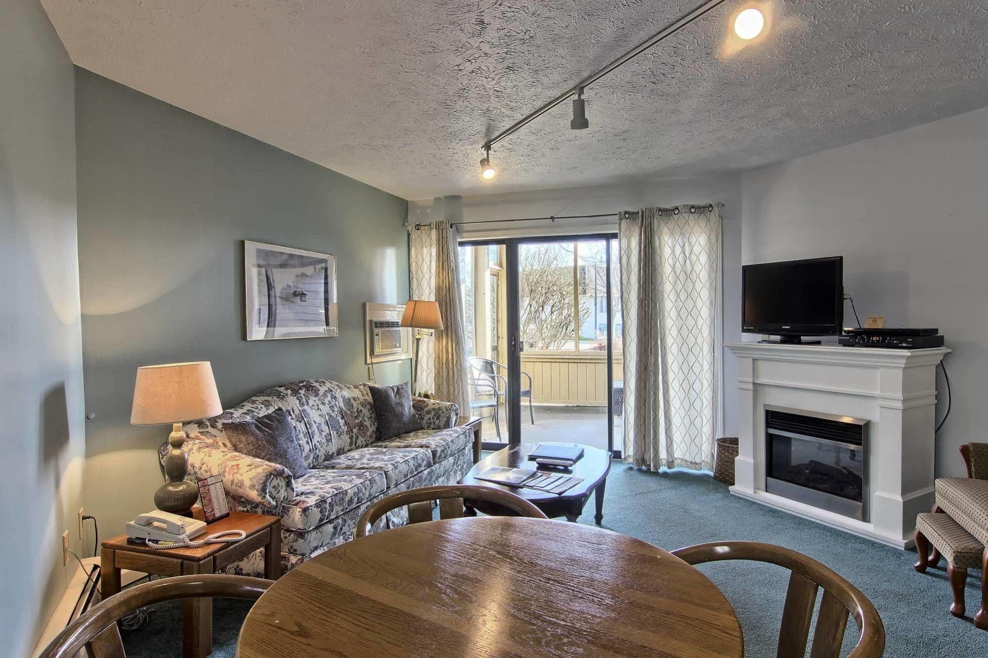 Pointes North Inn Charlevoix Luaran gambar
