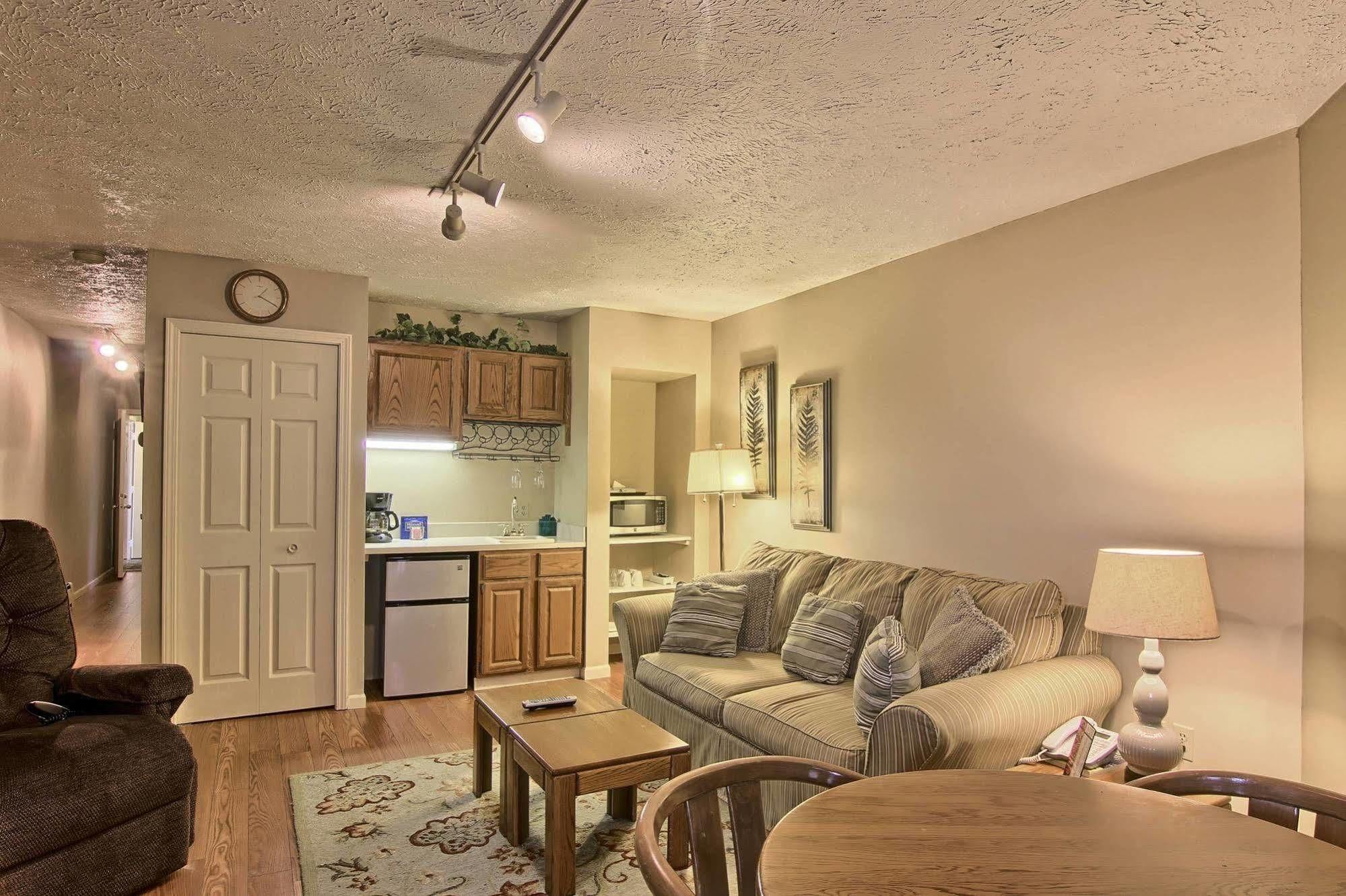 Pointes North Inn Charlevoix Luaran gambar
