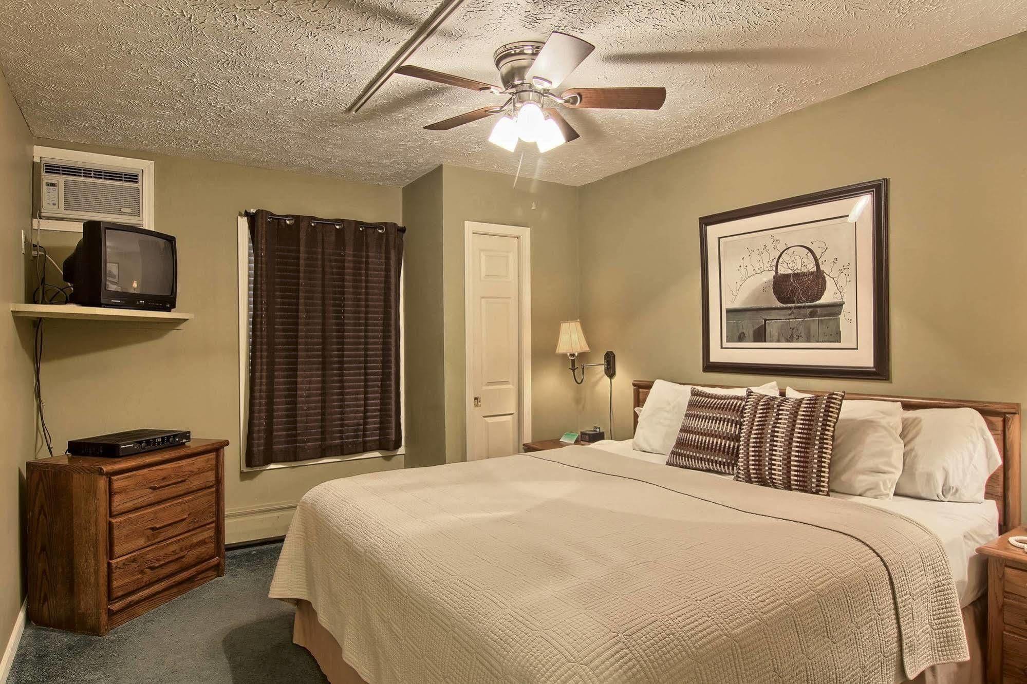 Pointes North Inn Charlevoix Luaran gambar